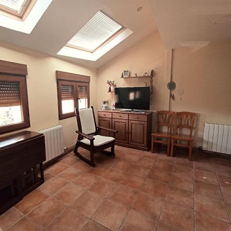 Ferienwohnung El Rincon Del Sanabres, Penalara Rascafría Exterior foto