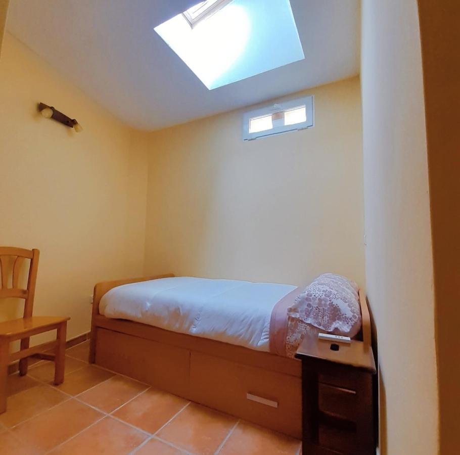Ferienwohnung El Rincon Del Sanabres, Penalara Rascafría Exterior foto